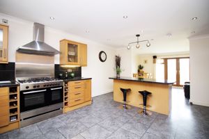 Kitchen- click for photo gallery